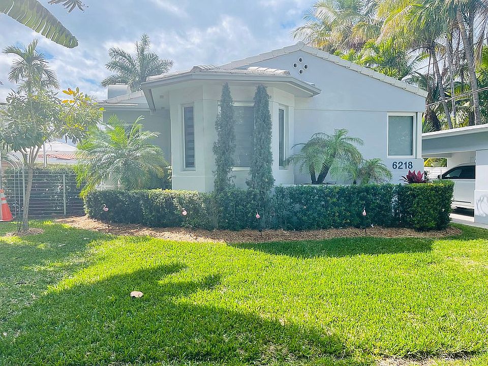 1st image of 6218 La Gorce Dr
