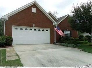 967 McAllister Dr, Calera, AL 35040
