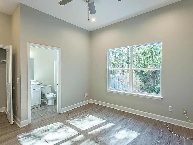 2170 Capital Cir SE #MULTIPLE — Photo 10