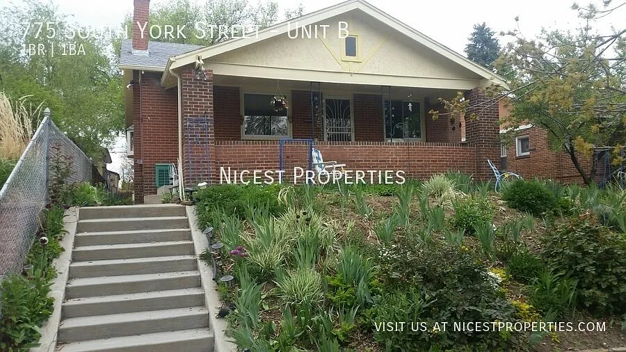 775 S York St -Unit B - 1 ROOM for rent(shared living not the whole house) — Photo 1