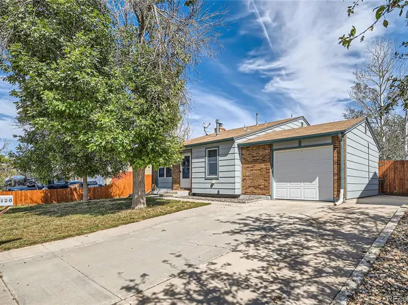 198 Madison Drive, Bennett, CO 80102