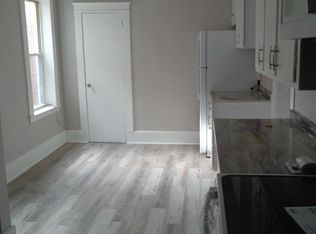 248 Main St #2R, Webster, MA 01570