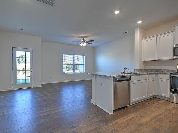 4th image of 30 Moon Rock Ct #30