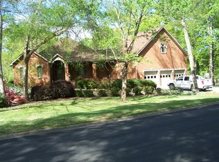 204 Beauclaire Dr, Lexington, SC 29072