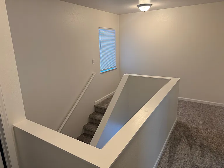 1961 Christine Dr — Photo 21