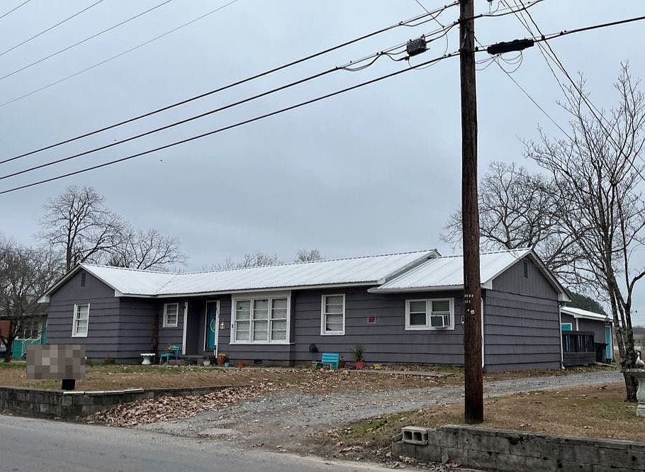 111 Cecil St, Scottsboro, AL 35768 Zillow