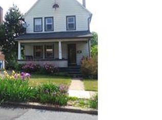 1114 Arcadia St, Bethlehem, PA 18018