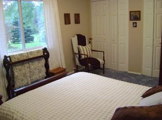 400 W Bemis Rd, Saline, MI 48176