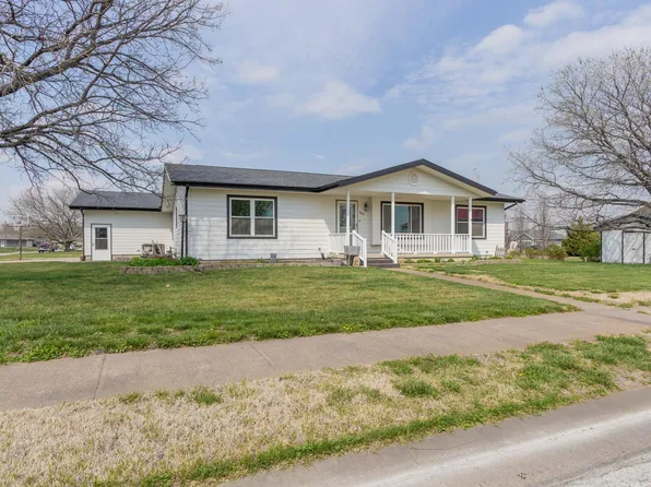 460 E Kansas St, Assaria, KS 67416