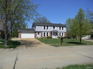 4533 Bryncastle Pl, Saint Louis, MO 63128