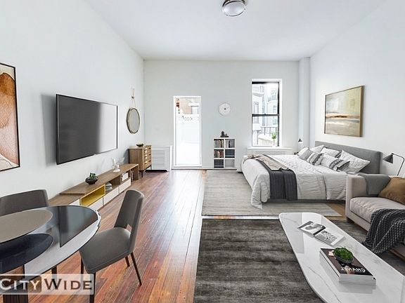 2nd image of 37 E 65th St #B2