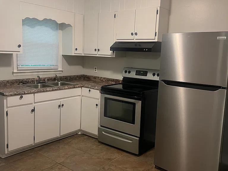 218 Crumps Park Ave — Photo 6