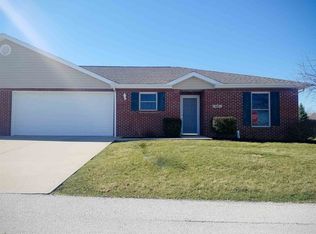 107 Rose Ln, Winchester, IN 47394