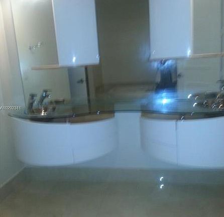 3rd image of 18101 Collins Ave APT 4004