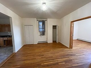 4th image of 14-42 30th Dr #1B