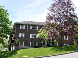 205 Great Rd APT C8, Acton, MA 01720