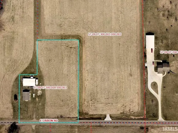 6369 E Lisbon Rd, Kendallville, IN 46755