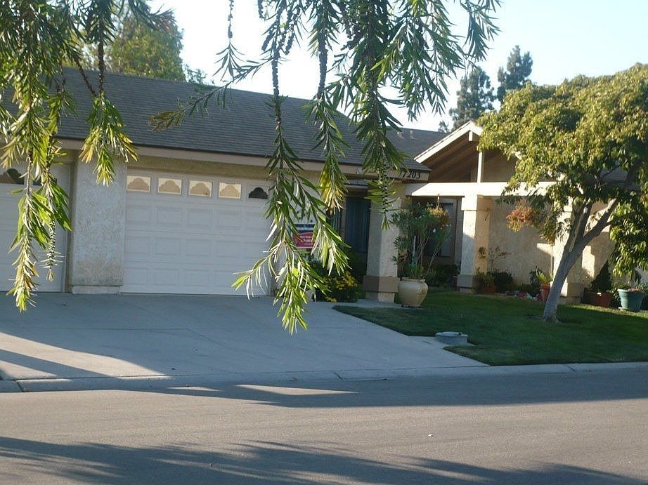 For Sale: 17203 Village 17, Camarillo, CA 93012