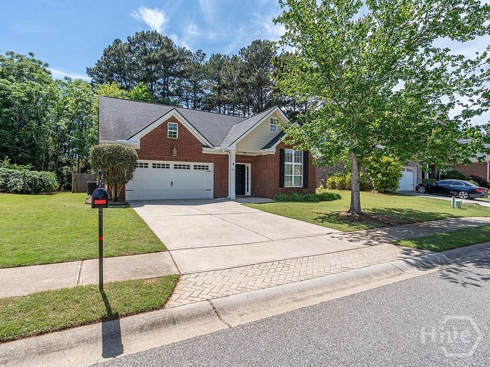 1st image of 1090 Brookshire Court