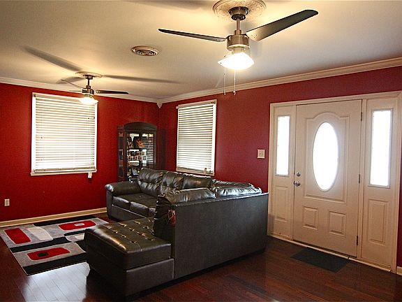 5th image of 1331 Granada Dr
