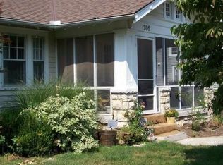 7306 Wyoming St, Kansas City, MO 64114