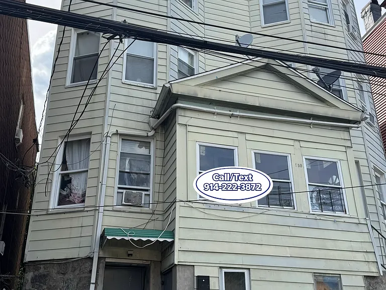 359 Walnut St #1 — Photo 8