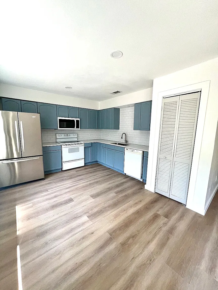 4 bed, 1512 sqft, $2,500 — Photo 1