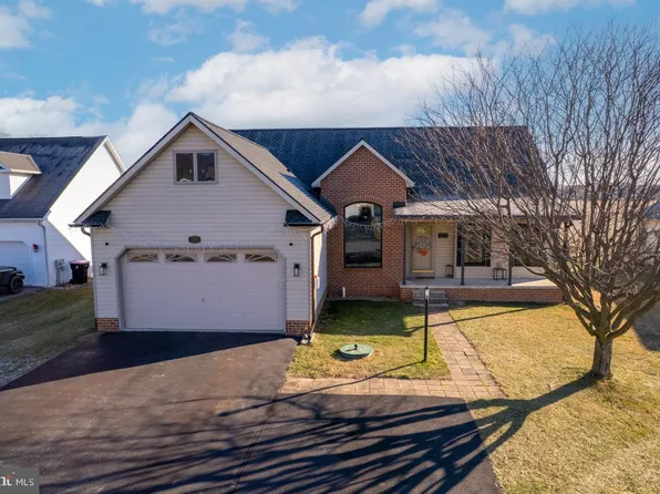 4940 Carmack Ct, Mercersburg, PA 17236