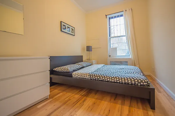 Rented by Corcoran | media 10