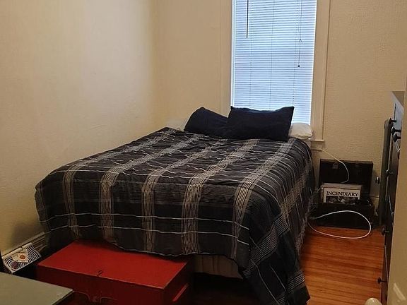 5th image of 23-03 43rd St #10