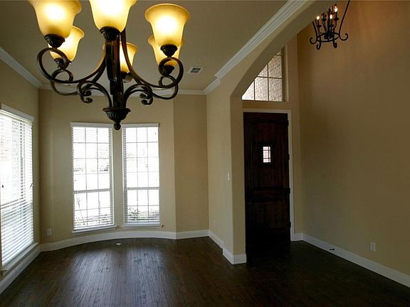 4th image of 1167 Polo Heights Dr