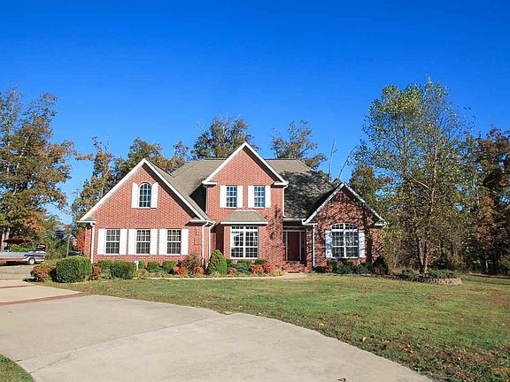 2nd image of 6135 Greenbriar Dr