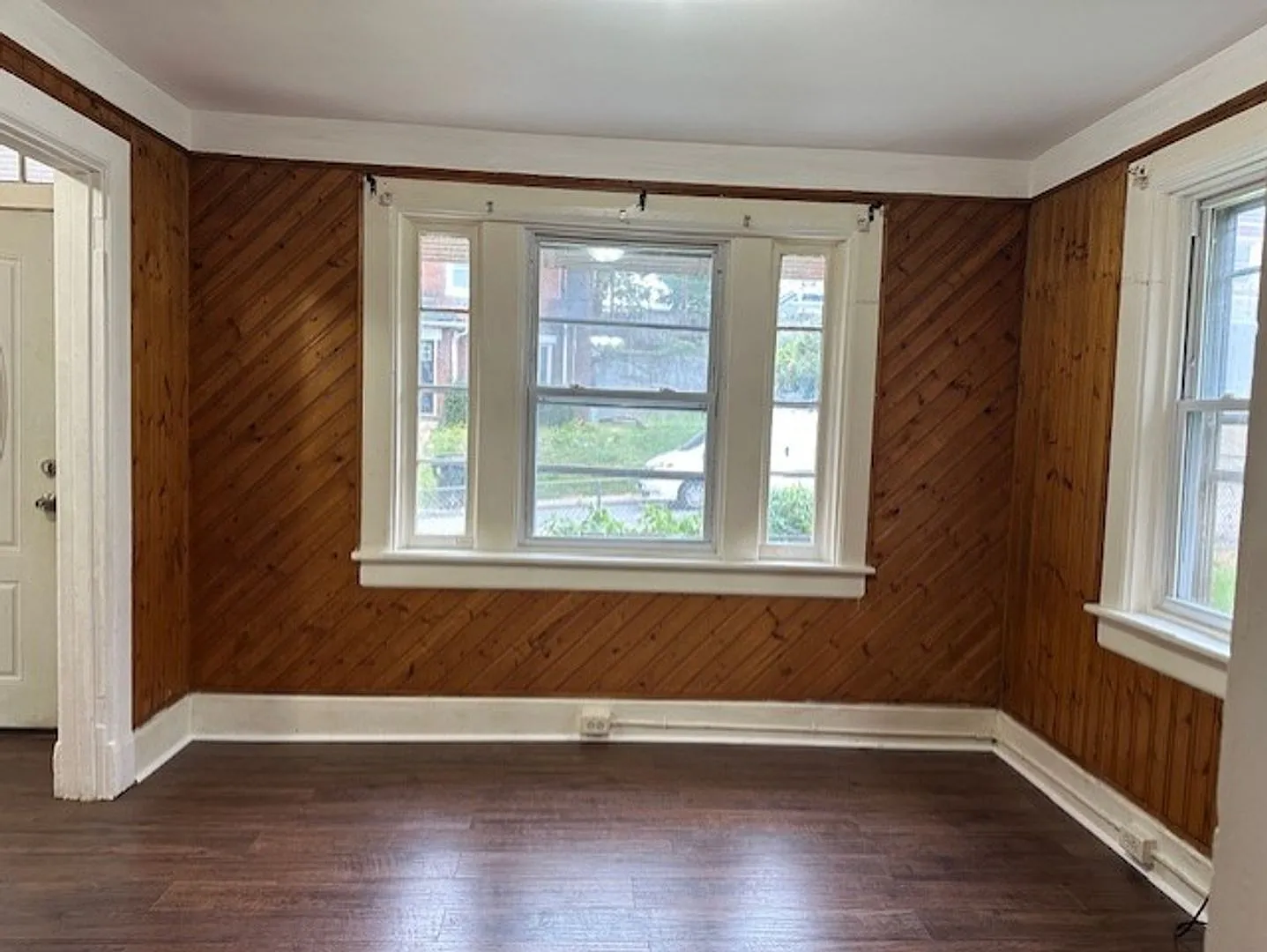 Spacious 4-Bedroom, 1-Bathroom Row Home For Rent in Harrisburg, PA, Located Within the Harrisburg... — Photo 4