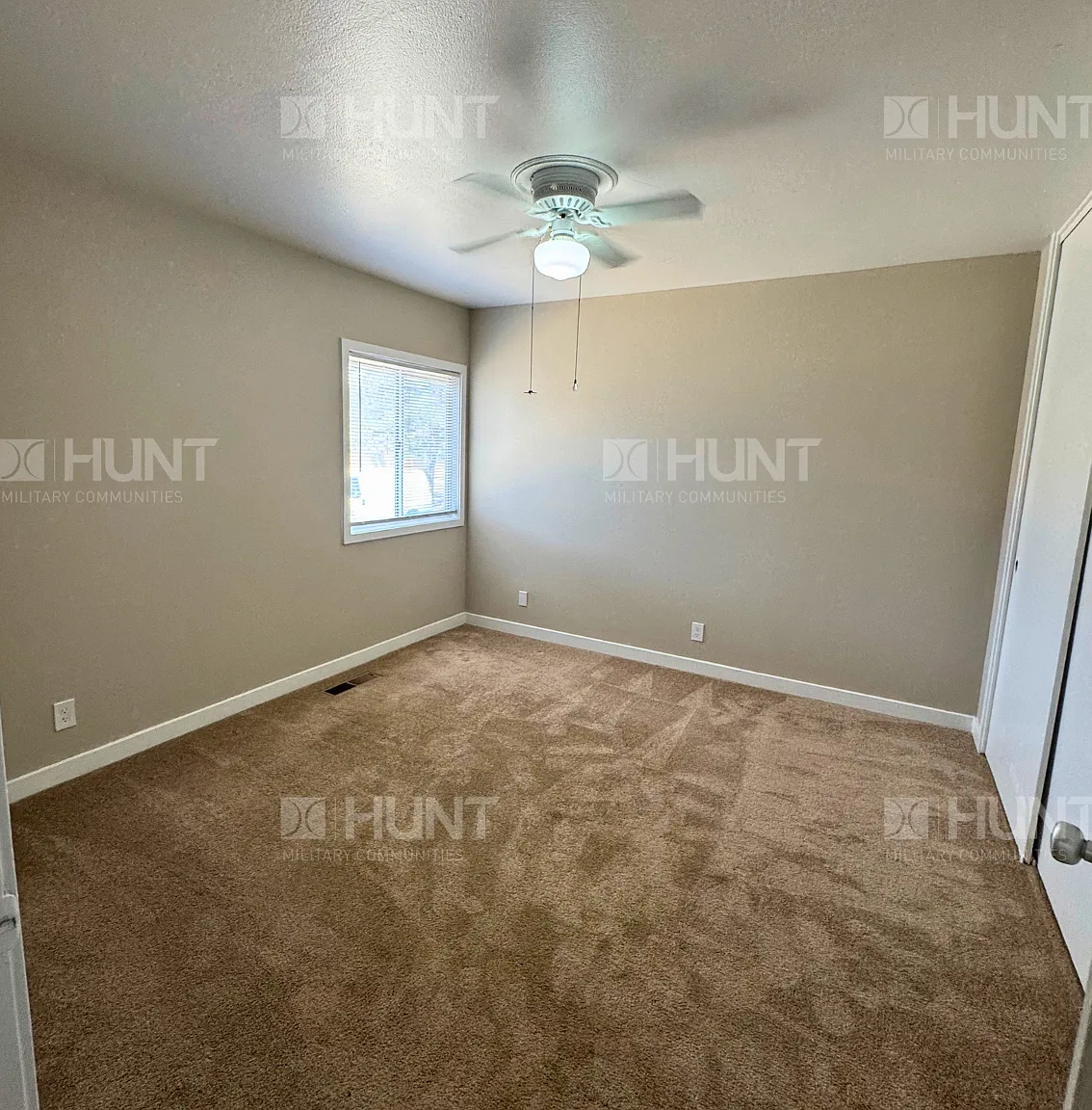 3 bed, 1096 sqft, $1,925 — Photo 3