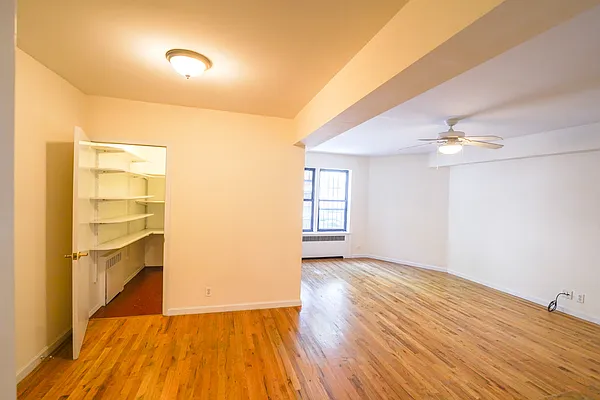 Rented by 620 MGMT | media 12