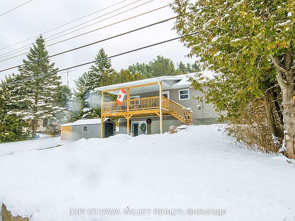 3rd image of 39090 Combermere Rd