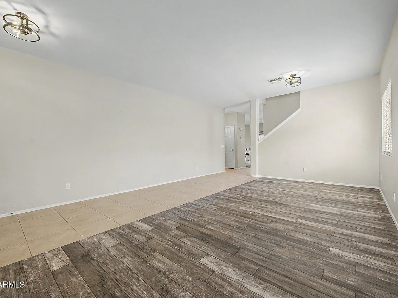 4 bed, 2.5 bath, 2513 sqft, $3,000 — Photo 3