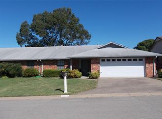 2924 Edgewood Ave, Bartlesville, OK 74006