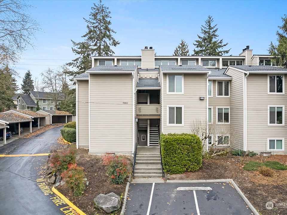 1st image of 19853 25th Avenue NE #217