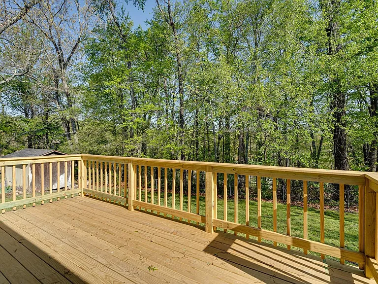 32 Kent Dr — Photo 10