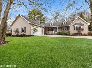 8367 Cherry Ln, Eden, NY 14057