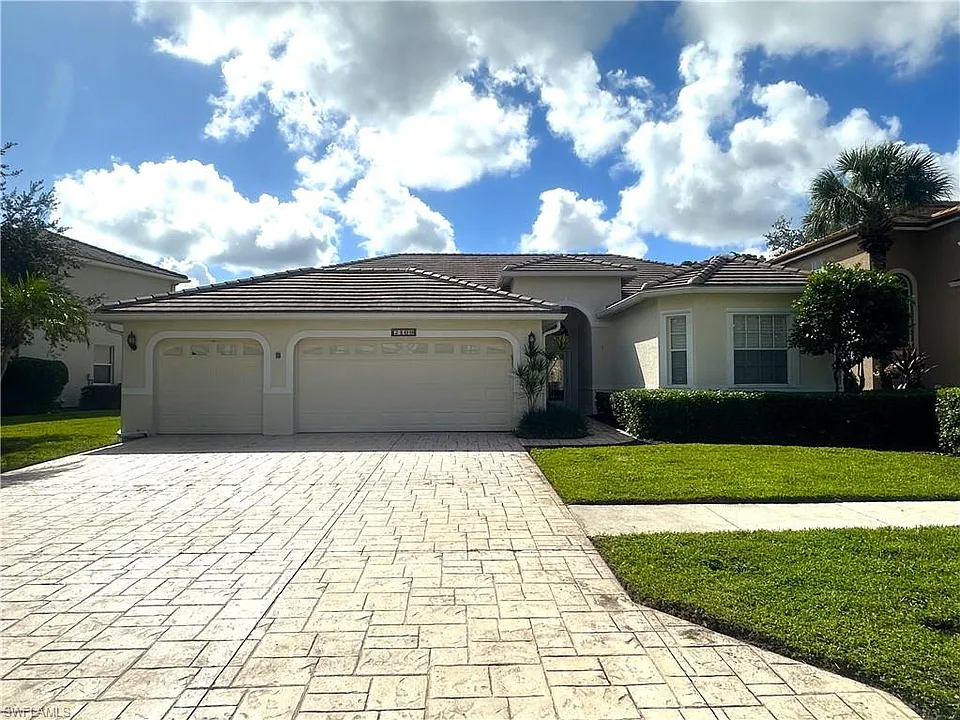 2109 Morning Sun Ln