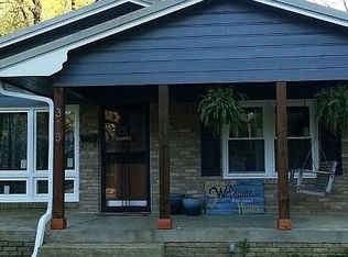 313 Edgewood St, Paris, TN 38242