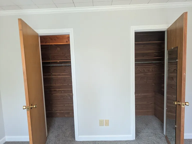 583 Hillcrest Ave — Photo 42
