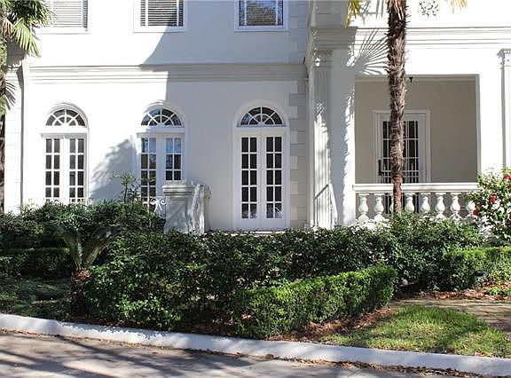 2nd image of 5033 Saint Charles Ave