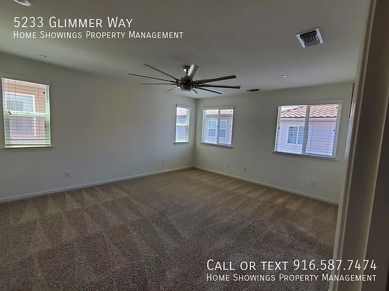 5233 Glimmer Way — Photo 5