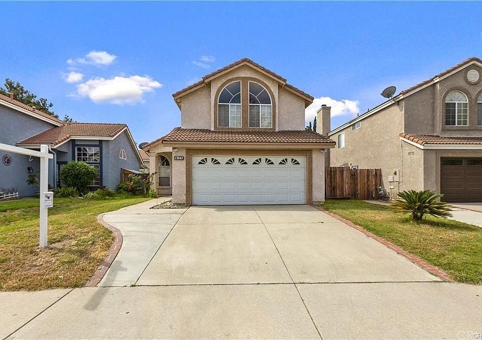 1st image of 13641 Kings Canyon Ct