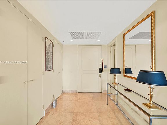 3rd image of 1800 NE 114th St APT 2102