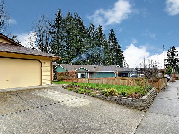 3rd image of 9122 15th Pl SE