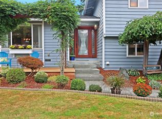 701 SW 298th Pl, Federal Way, WA 98023